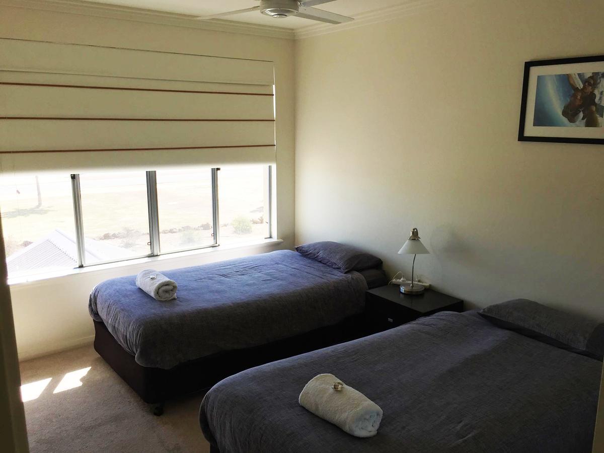 Blue Sky Apartment Jurien Bay Buitenkant foto